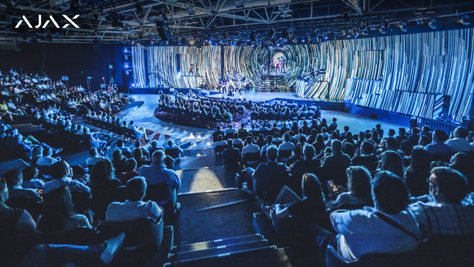 Sécurisée, intelligente et rapide : la vidéosurveillance pour un lieu événementiel très fréquenté