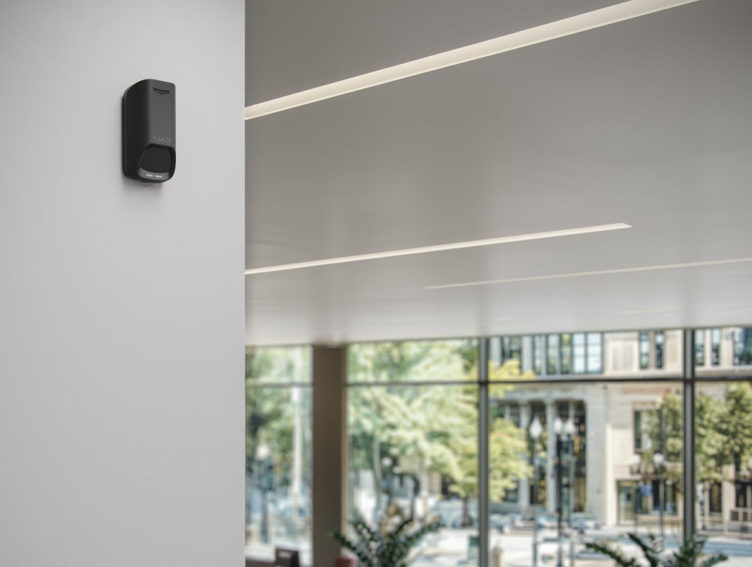 Protección de Grade 3 en color negro