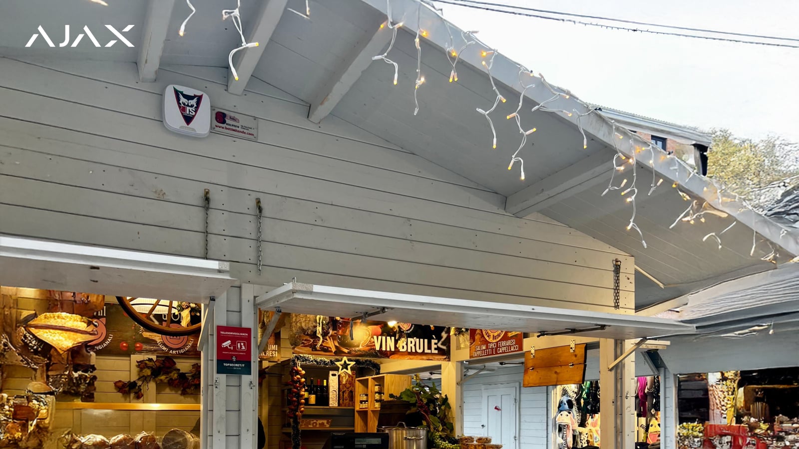 Outdoor Ajax siren combines deterrence and service promotion